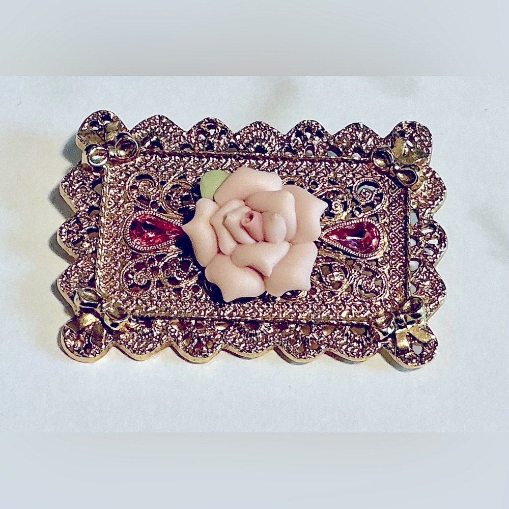 Brooch/Pin w/Pink Porcelain Rose & Pink Rhinestones. Victorian Style